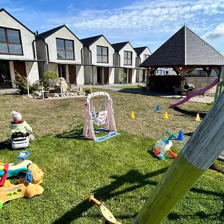 Lesna Przystan Rozewie, Jastrzebia Gora Rozewie