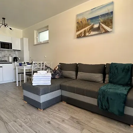 Lesna Przystan Rozewie, Jastrzebia Gora *