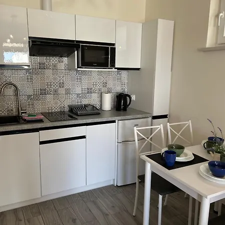 Lesna Przystan Rozewie, Jastrzebia Gora بيت للعطل *