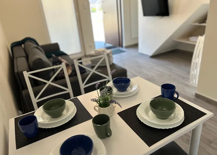 Leśna Przystań Rozewie, Jastrzębia Góra